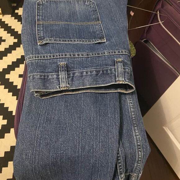 Eddie Bauer Men’s Jeans.  38x30 - Picture 2 of 2